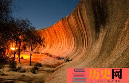 澳大利亚波浪岩_澳大利亚波浪岩形成的原因_我国历史网